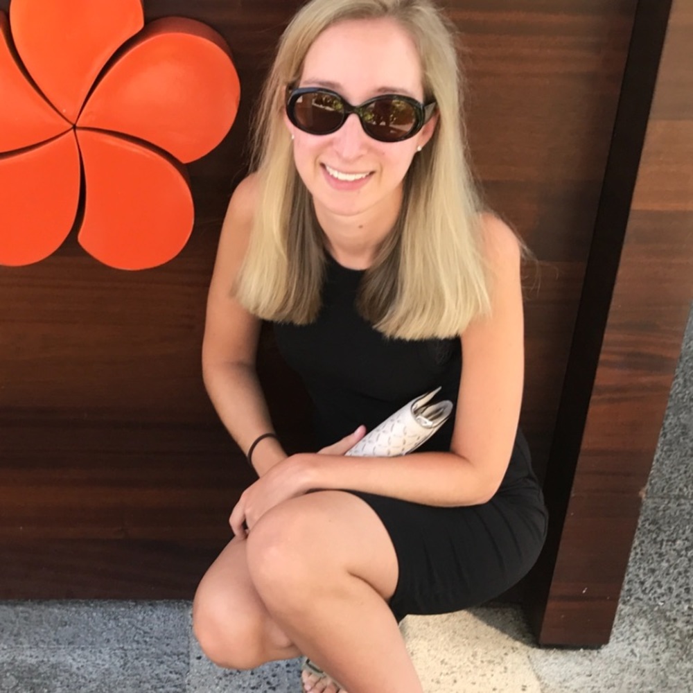 Meet your Posher, Danica